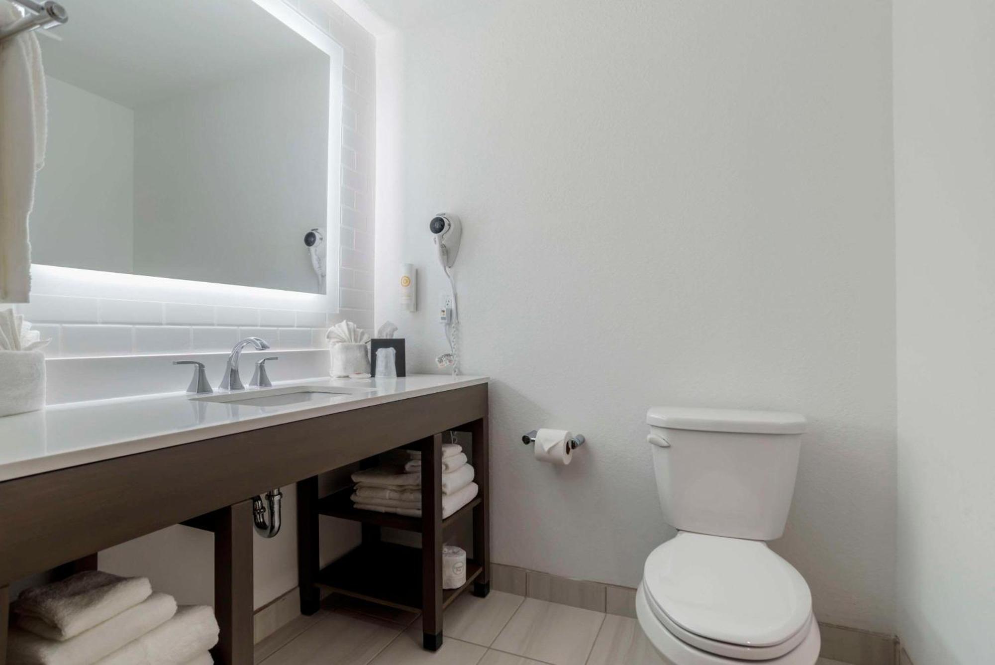 Comfort Inn & Suites Panama City Beach - Pier Park Area Esterno foto